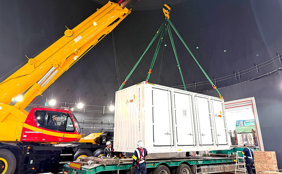 発電所に蓄電池を導入